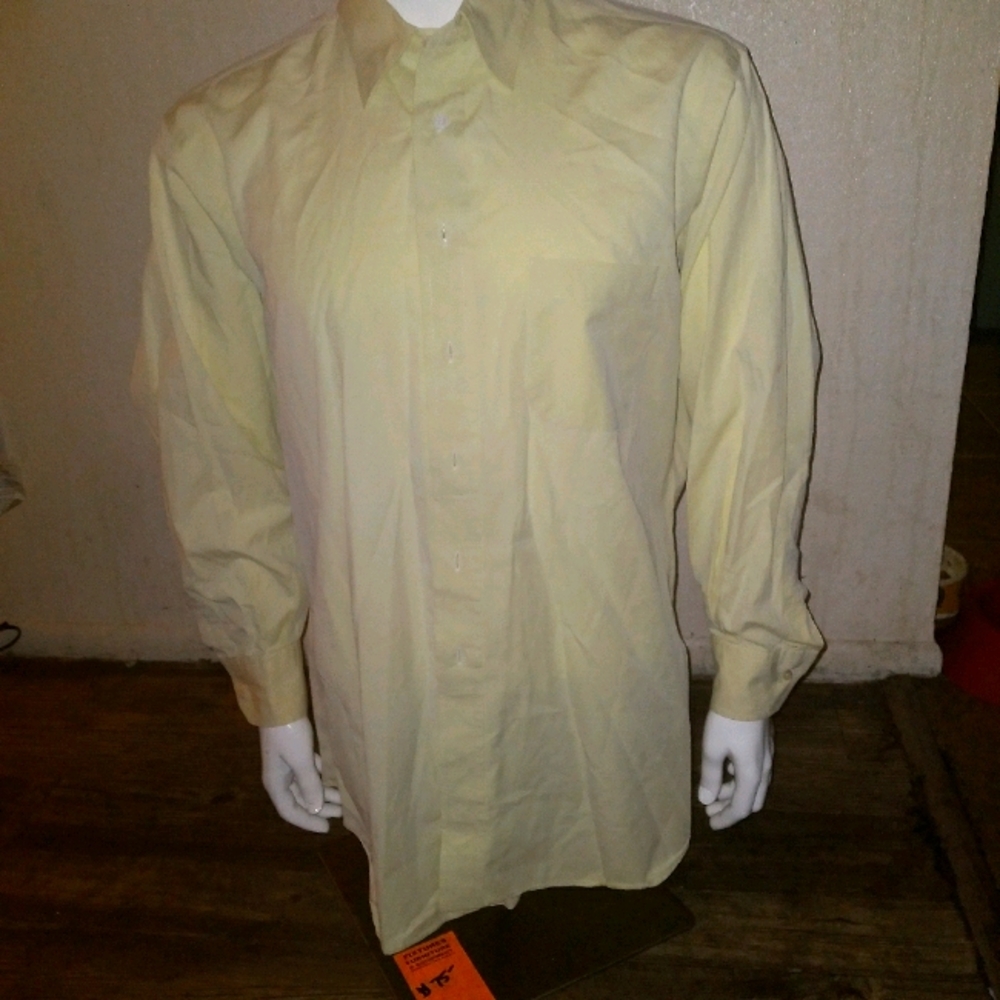 L Thomas Dean men's dress shirt